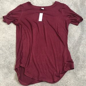 Basic red tee